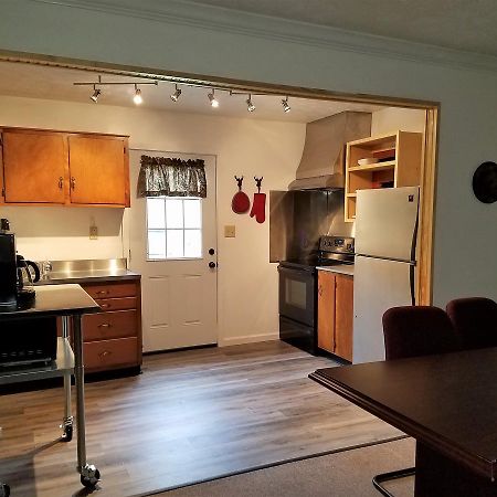 Aurora Ky Lake Area Cabin מראה חיצוני תמונה